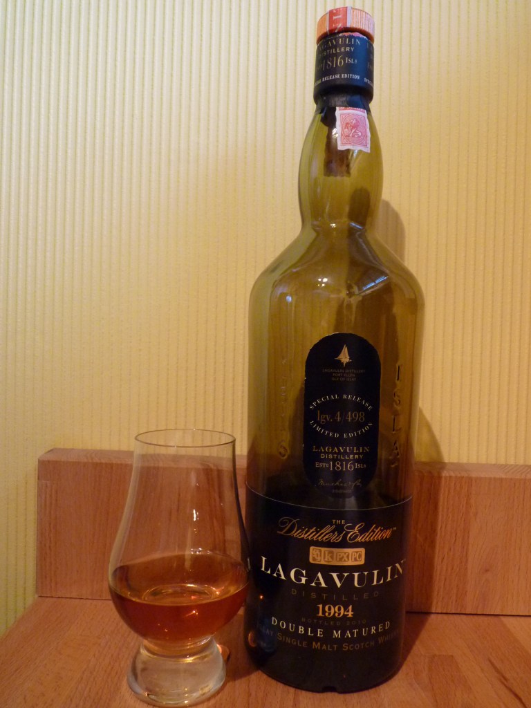 Lagavulin-Distillers-Edition-1994-single-malt-scotch-whisky