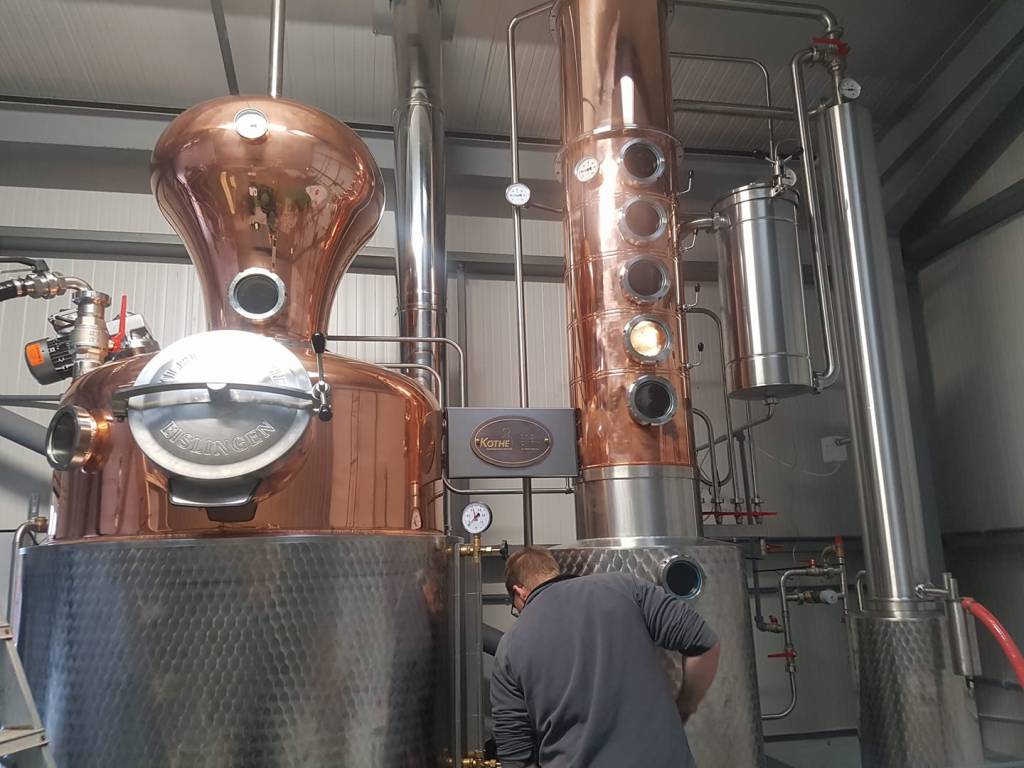 Henstone distillery still 1