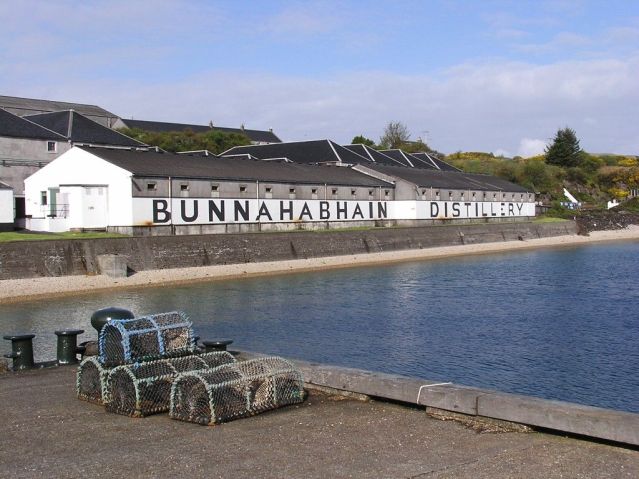 bunnahabhain-distillery