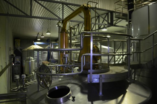 hellyers-road-distillery